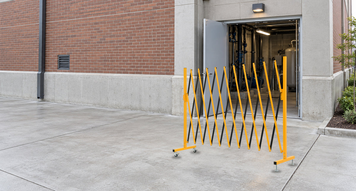 Mark Equipment Access Areas — GYMTIME 120 cm Yellow and Black expandable barricade