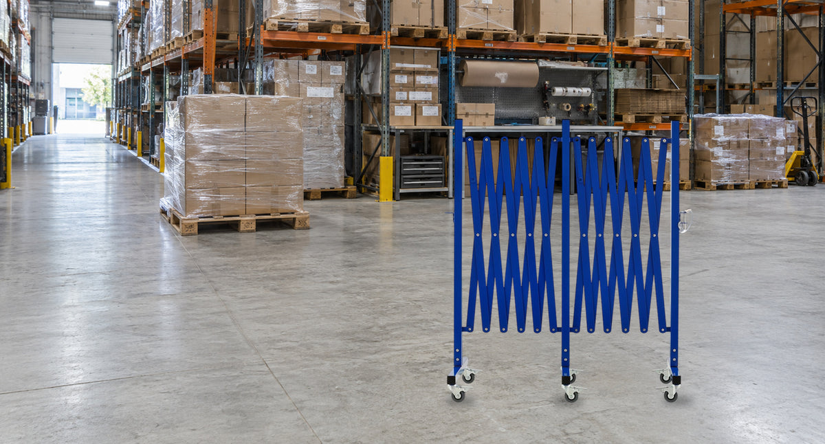 GIVE STAGING AREAS A CLEAR BOUNDARY. — GYMTIME Blue expandable barricade